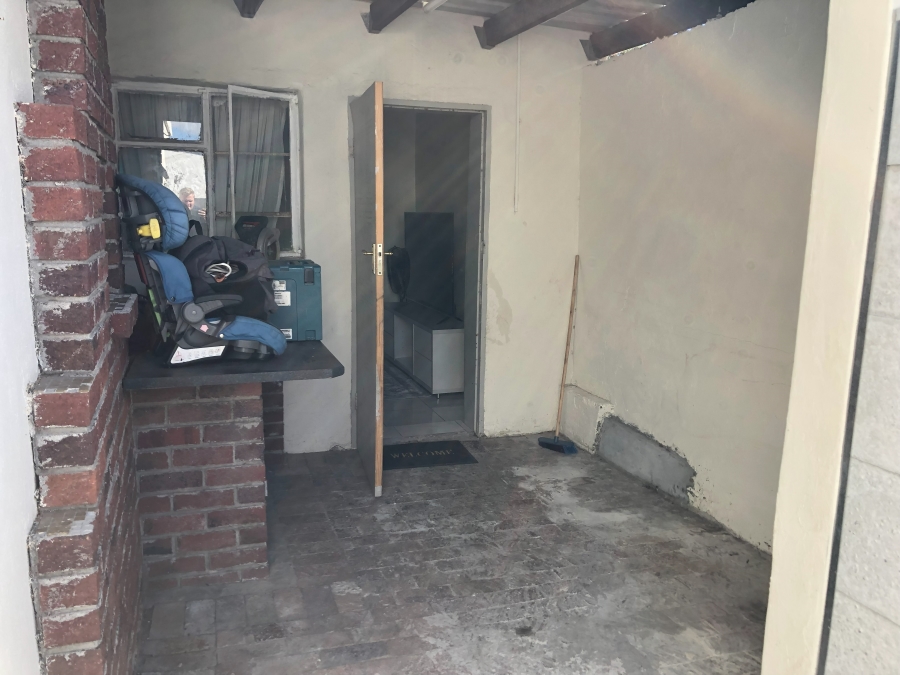 To Let 1 Bedroom Property for Rent in Bosbell Western Cape